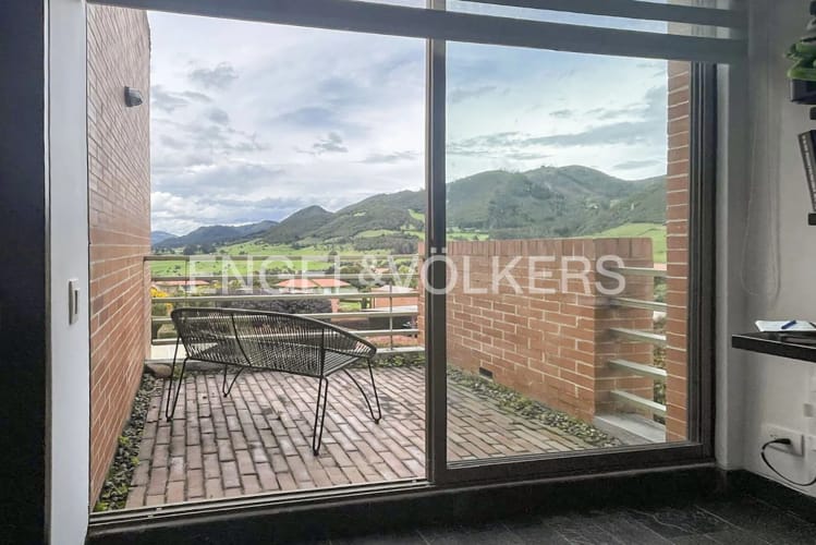 Casa de 3 alcobas en venta en Centro, La Calera, 152 m² · foto 6 de 16