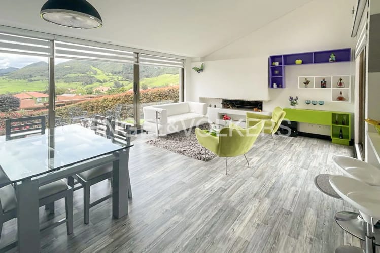 Casa de 3 alcobas en venta en Centro, La Calera, 152 m² · foto 2 de 16