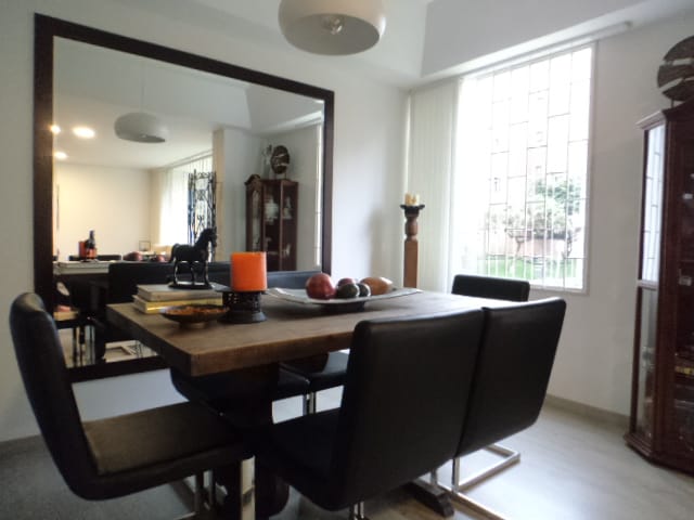 Apartamento en venta en Santa Barbara, Bogotá · foto 4 de 24