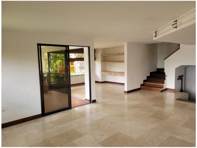 Apartamento de 3 alcobas en venta en El Poblado, Medellín, 174 m² · foto 4 de 17