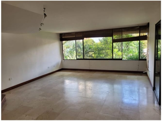 Apartamento de 3 alcobas en venta en El Poblado, Medellín, 174 m² · foto 9 de 17