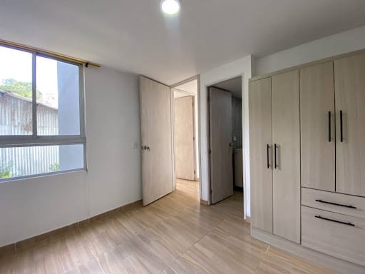 Apartamento de 2 alcobas en venta en La Tablaza, La Estrella, 50 m² · foto 4 de 12