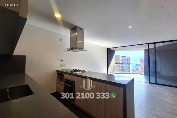 Apartamento de 2 alcobas en arriendo en Altos Del Poblado, Medellín, 82 m² · foto 8 de 24