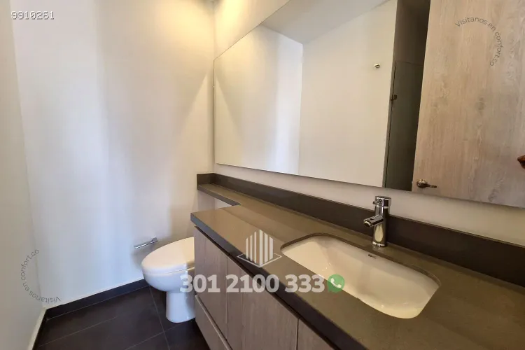 Apartamento de 2 alcobas en arriendo en Altos Del Poblado, Medellín, 82 m² · foto 9 de 24