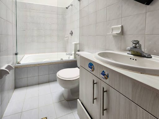 Casa de 4 alcobas en arriendo en Los Salados, El Retiro, 320 m² · foto 12 de 20