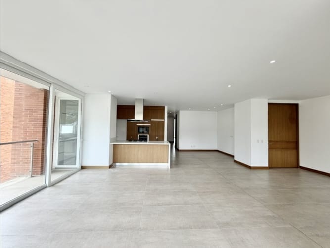 Apartamento de 3 alcobas en venta en Santa Teresita, Cali, 243 m² · foto 3 de 21