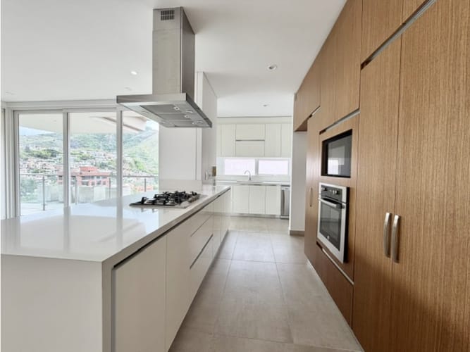Apartamento de 3 alcobas en venta en Santa Teresita, Cali, 243 m² · foto 5 de 21