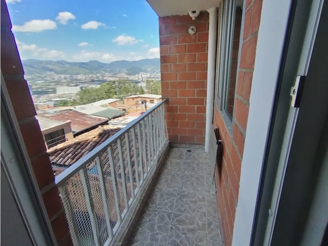 Apartamento de 2 alcobas en arriendo en El Salvador, Medellín, 55 m² · foto 9 de 17