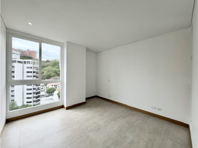 Apartamento de 3 alcobas en venta en Santa Teresita, Cali, 243 m² · foto 11 de 21