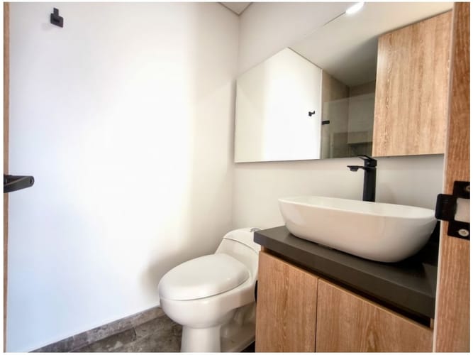 Apartamento de 2 alcobas en venta en San Antonio De Pereira, Rionegro, 65 m² · foto 3 de 7