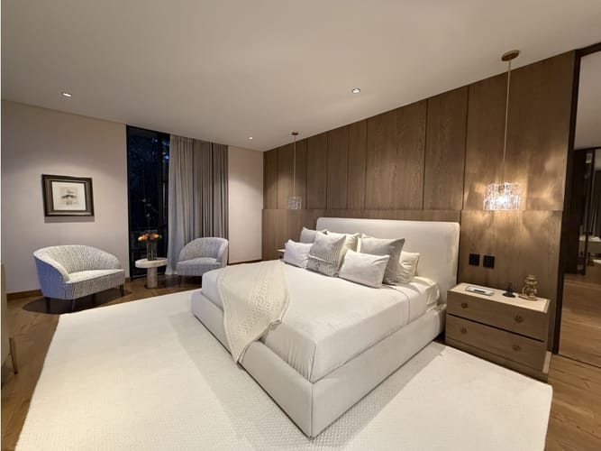Apartamento de 3 alcobas en venta en San Lucas, Medellín, 338 m² · foto 22 de 24
