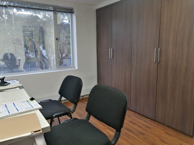 Casa de 5 alcobas en venta en Barrios Unidos, Bogotá, 206 m² · foto 5 de 8
