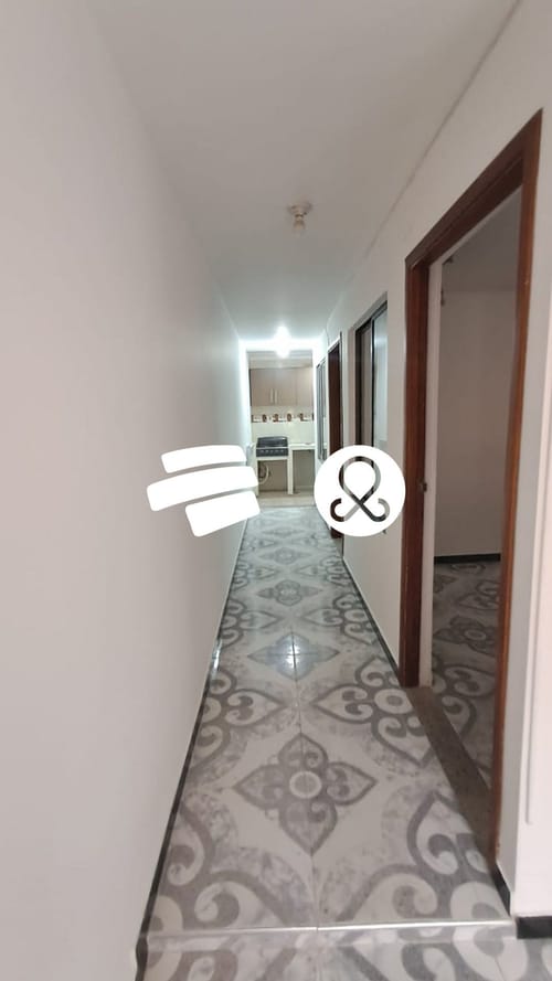 Casa de 4 alcobas en venta en San Cayetano, Bogotá, 48 m² · foto 2 de 12