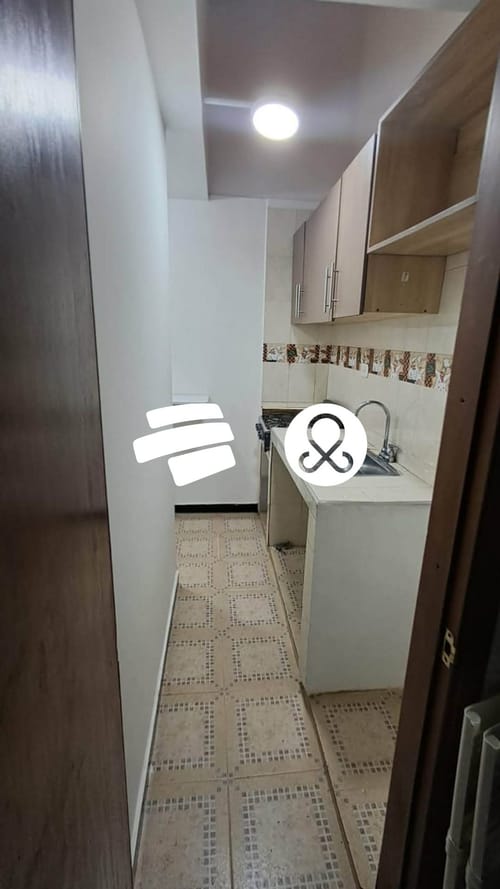 Casa de 4 alcobas en venta en San Cayetano, Bogotá, 48 m² · foto 4 de 12