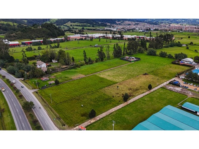 Lote en venta en Rincon Santo, Zipaquirá, 30300 m² · foto 5 de 14