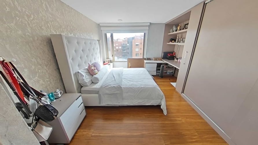 Apartamento de 4 alcobas en venta en Ciudad Salitre, Bogotá, 306 m² · foto 12 de 24