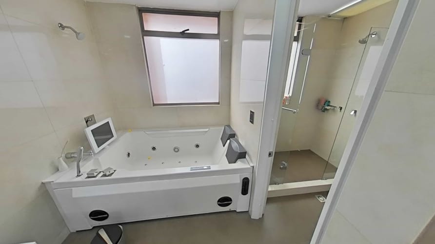 Apartamento de 4 alcobas en venta en Ciudad Salitre, Bogotá, 306 m² · foto 22 de 24