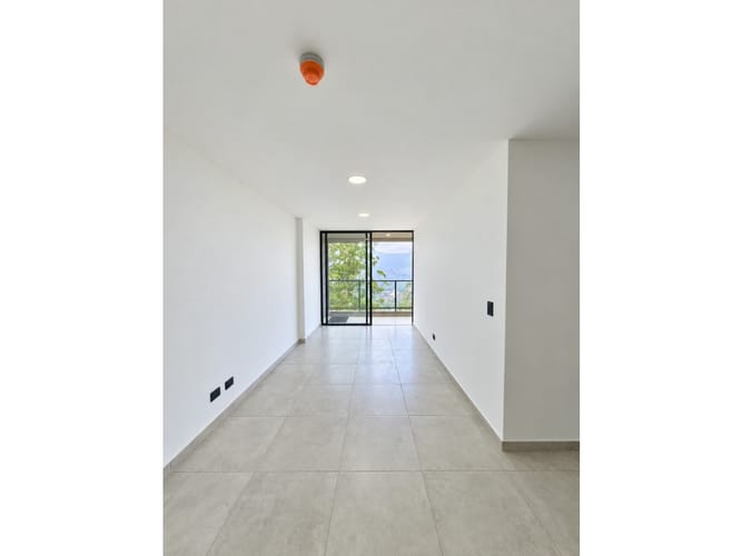 Apartamento de 2 alcobas en venta en Loma Del Escobero, Envigado, 75 m² · foto 5 de 9