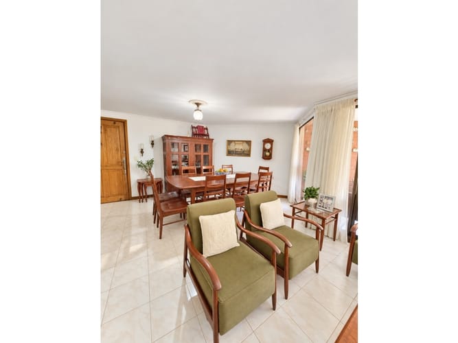 Apartamento de 3 alcobas en venta en El Poblado, Medellín, 127 m² · foto 6 de 7