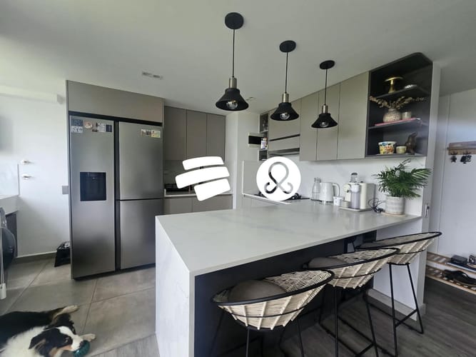 Apartamento de 2 alcobas en venta en Las Lomitas, Sabaneta, 60 m² · foto 3 de 21