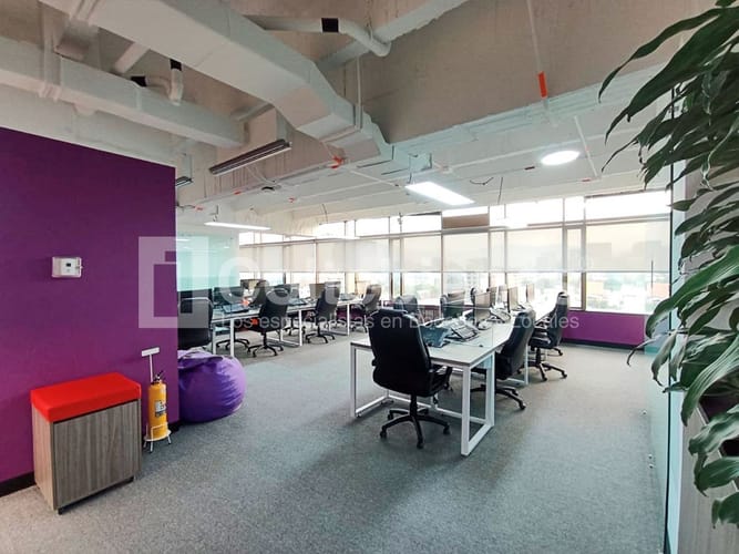 Oficina en venta en Astorga, Medellín, 652 m² · foto 13 de 24