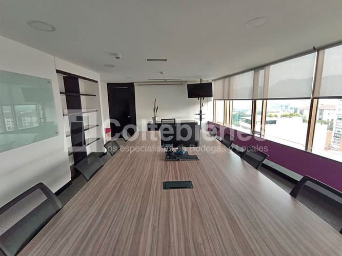 Oficina en venta en Astorga, Medellín, 652 m² · foto 21 de 24
