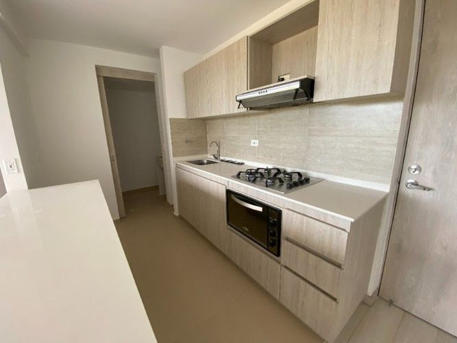 Apartamento de 2 alcobas en arriendo en San Antonio De Pereira, Rionegro, 58 m² · foto 2 de 12