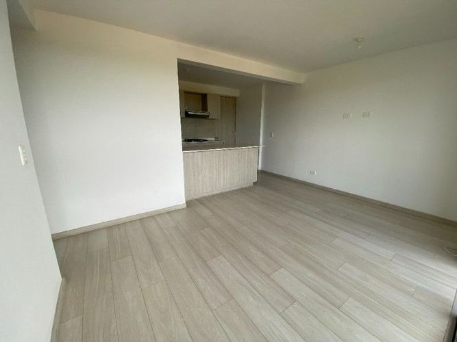Apartamento de 2 alcobas en arriendo en San Antonio De Pereira, Rionegro, 58 m² · foto 4 de 12