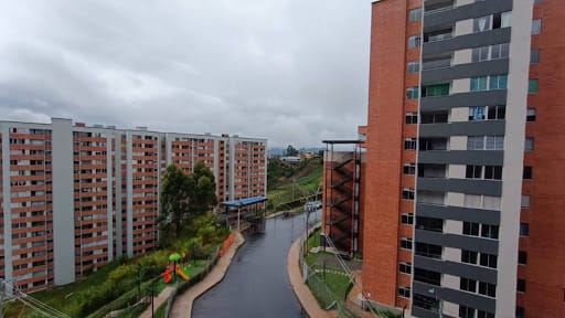 Apartamento de 2 alcobas en arriendo en Abreo, Rionegro, 55 m² · foto 2 de 10