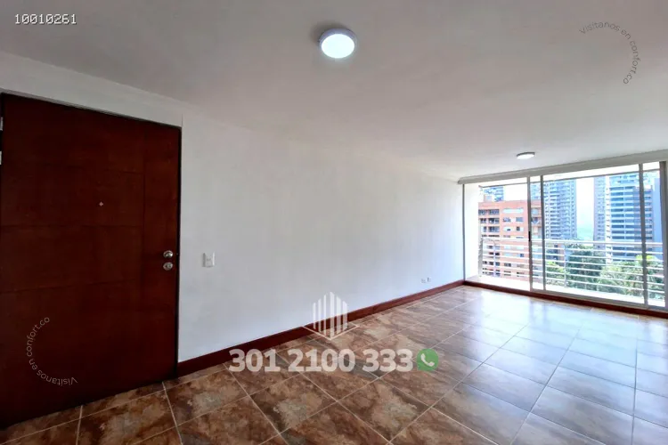 Apartamento de 3 alcobas en arriendo en Castropol, Medellín, 86 m² · foto 4 de 24