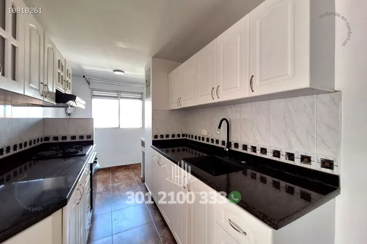 Apartamento de 3 alcobas en arriendo en Castropol, Medellín, 86 m² · foto 9 de 24