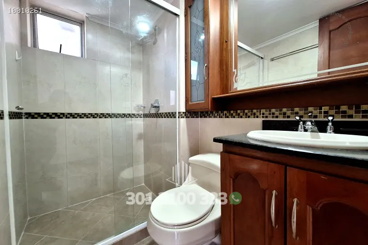 Apartamento de 3 alcobas en arriendo en Castropol, Medellín, 86 m² · foto 16 de 24