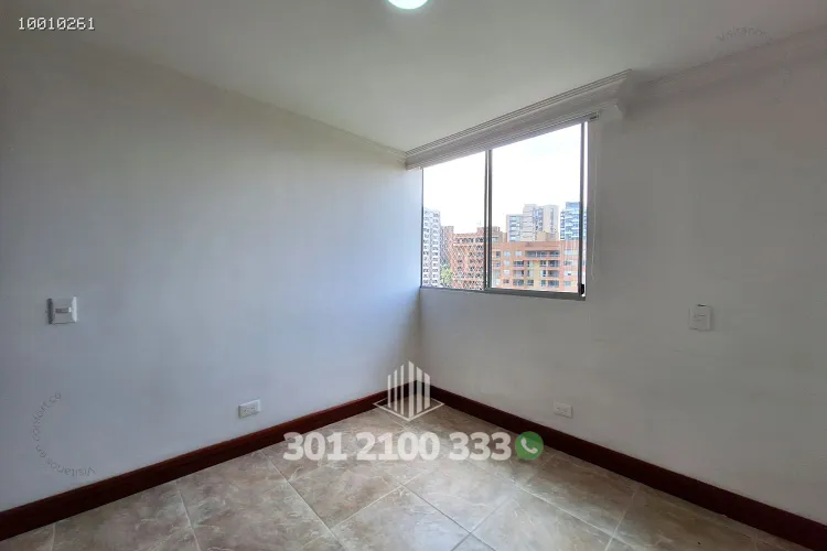 Apartamento de 3 alcobas en arriendo en Castropol, Medellín, 86 m² · foto 21 de 24