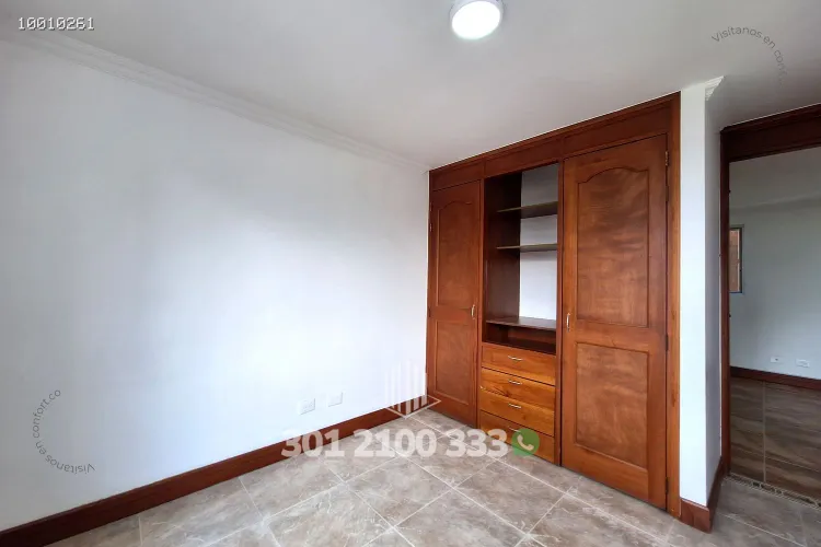 Apartamento de 3 alcobas en arriendo en Castropol, Medellín, 86 m² · foto 23 de 24
