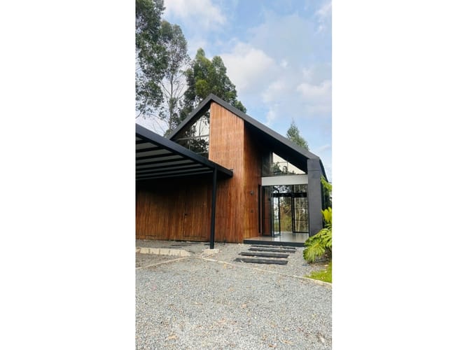 Casa de 3 alcobas en venta en Don Diego, El Retiro, 278 m² · foto 1 de 20