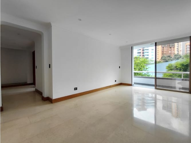 Apartamento de 4 alcobas en arriendo en Santa Maria De Los Angeles, Medellín, 168 m² · foto 7 de 24