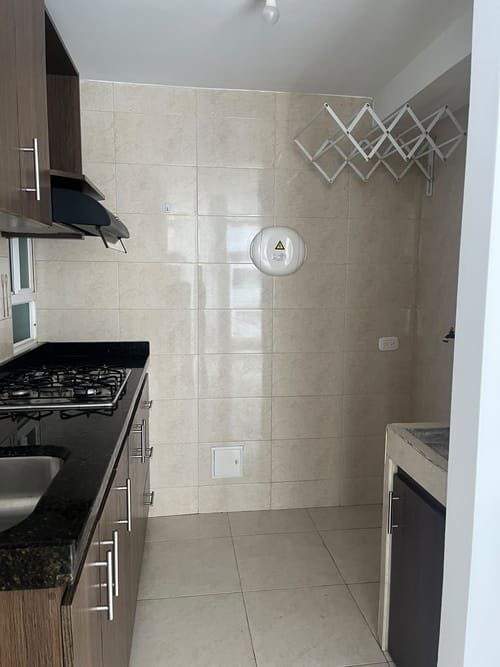 Apartamento de 2 alcobas en venta en El Triangulo, Bogotá, 42 m² · foto 5 de 12