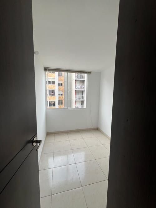 Apartamento de 2 alcobas en venta en El Triangulo, Bogotá, 42 m² · foto 10 de 12