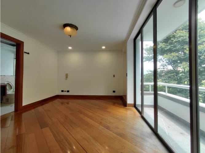 Apartamento de 4 alcobas en arriendo en Santa Maria De Los Angeles, Medellín, 168 m² · foto 20 de 24