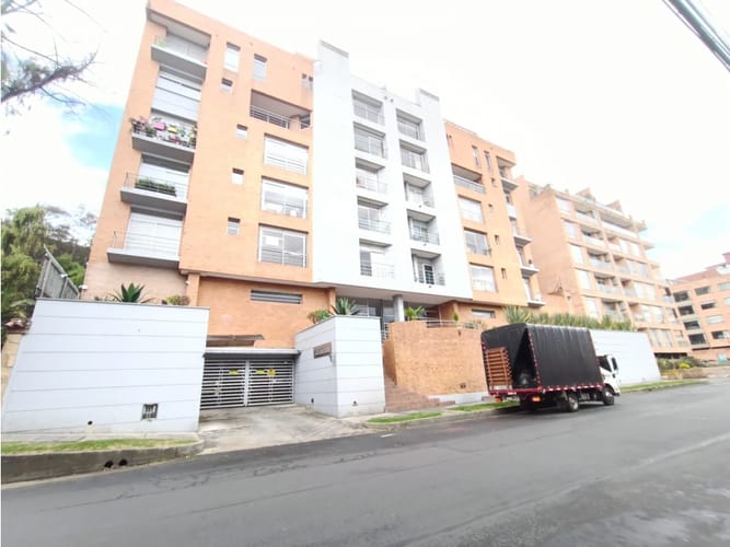 Apartamento de 2 alcobas en venta en Ingemar, Bogotá, 94 m² · foto 9 de 24