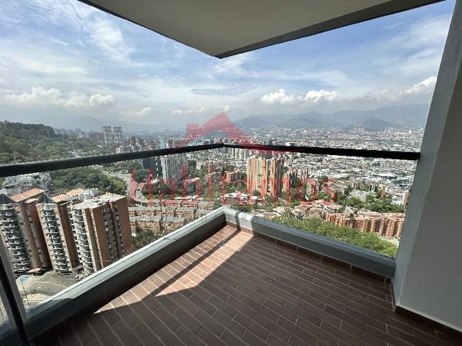 Apartamento de 3 alcobas en arriendo en Loma Del Indio, Medellín, 102 m² · foto 6 de 15