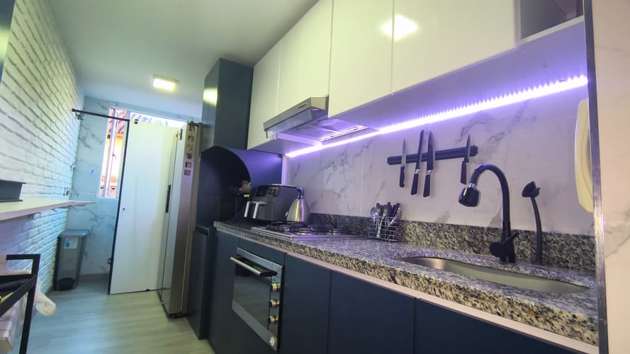 Apartamento de 3 alcobas en venta en Cedritos, Bogotá, 78 m² · foto 9 de 24