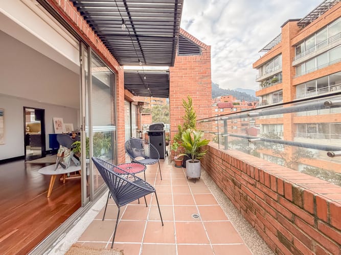 Apartamento de 4 alcobas en venta en Los Rosales, Bogotá, 343 m² · foto 8 de 21