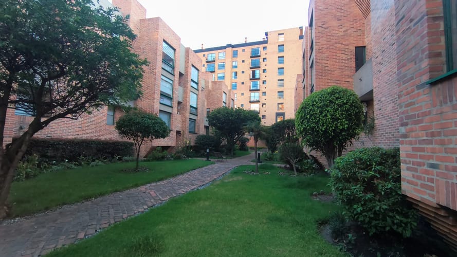 Apartamento de 3 alcobas en venta en Cedritos, Bogotá, 78 m² · foto 23 de 24