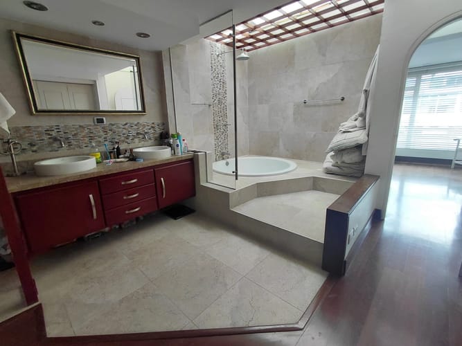 Casa de 3 alcobas en arriendo en Pasadena, Bogotá, 325 m² · foto 6 de 19