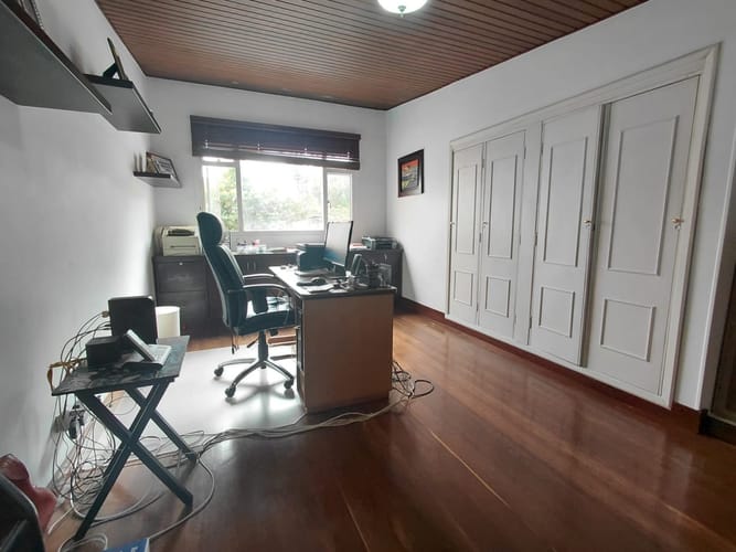 Casa de 3 alcobas en arriendo en Pasadena, Bogotá, 325 m² · foto 8 de 19