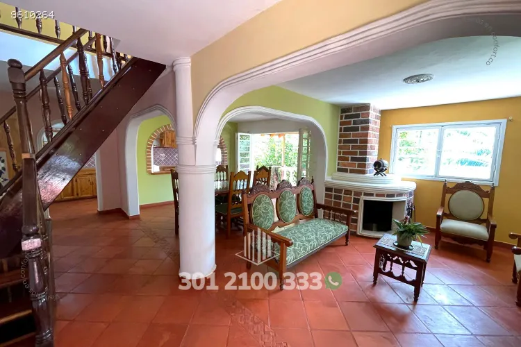 Casa de 3 alcobas en arriendo en Las Lomitas, Sabaneta, 250 m² · foto 3 de 24