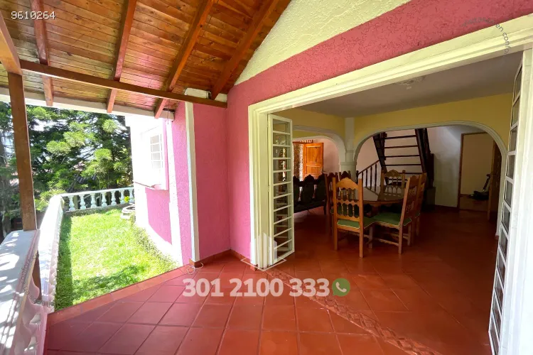 Casa de 3 alcobas en arriendo en Las Lomitas, Sabaneta, 250 m² · foto 7 de 24