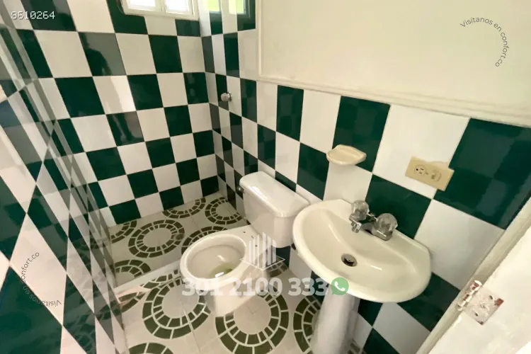 Casa de 3 alcobas en arriendo en Las Lomitas, Sabaneta, 250 m² · foto 11 de 24