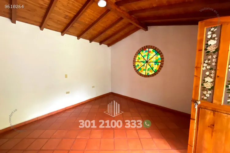 Casa de 3 alcobas en arriendo en Las Lomitas, Sabaneta, 250 m² · foto 21 de 24